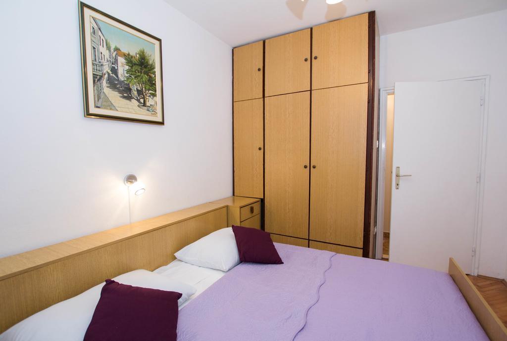 Apartment Cherie Трогір Екстер'єр фото