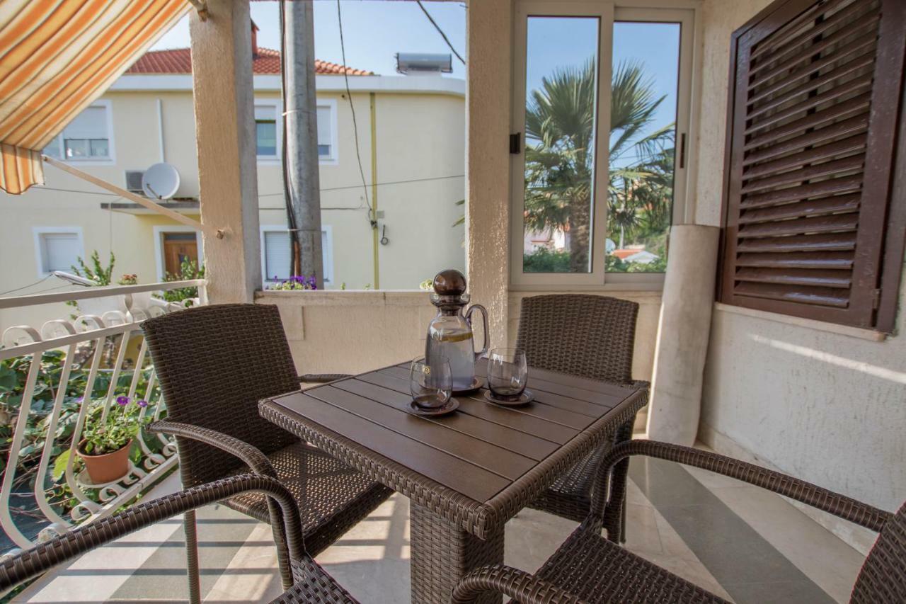 Apartment Cherie Трогір Екстер'єр фото